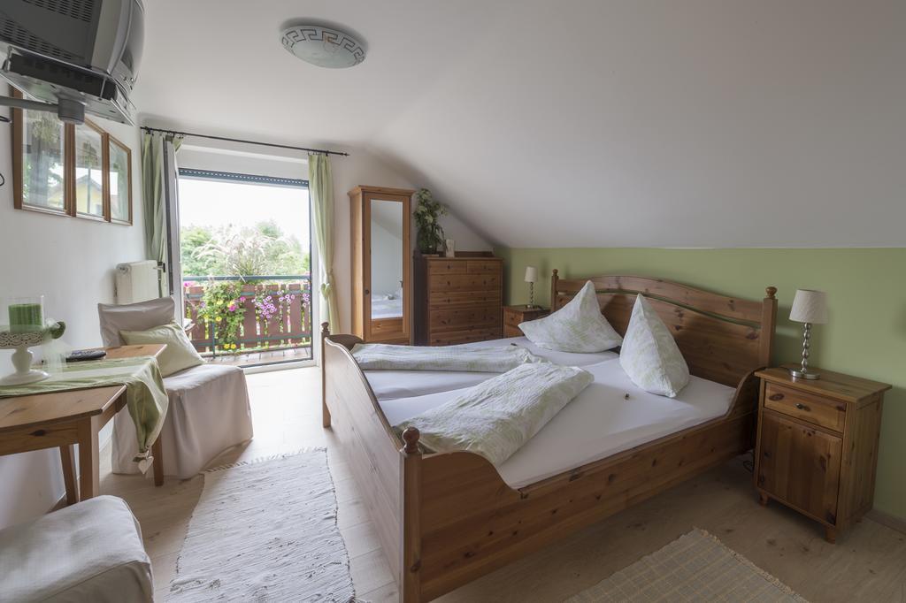 Privatzimmer Haring Kitzeck im Sausal Esterno foto